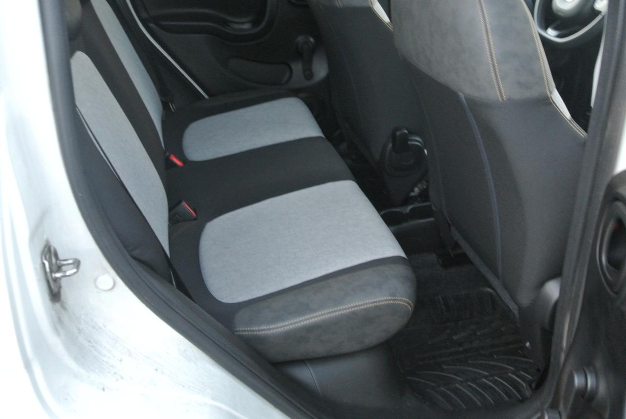 Fiat Panda Cross 1.0 FireFly S&S Hybrid