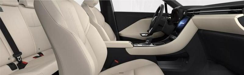Lexus LBX Hybrid Elegant