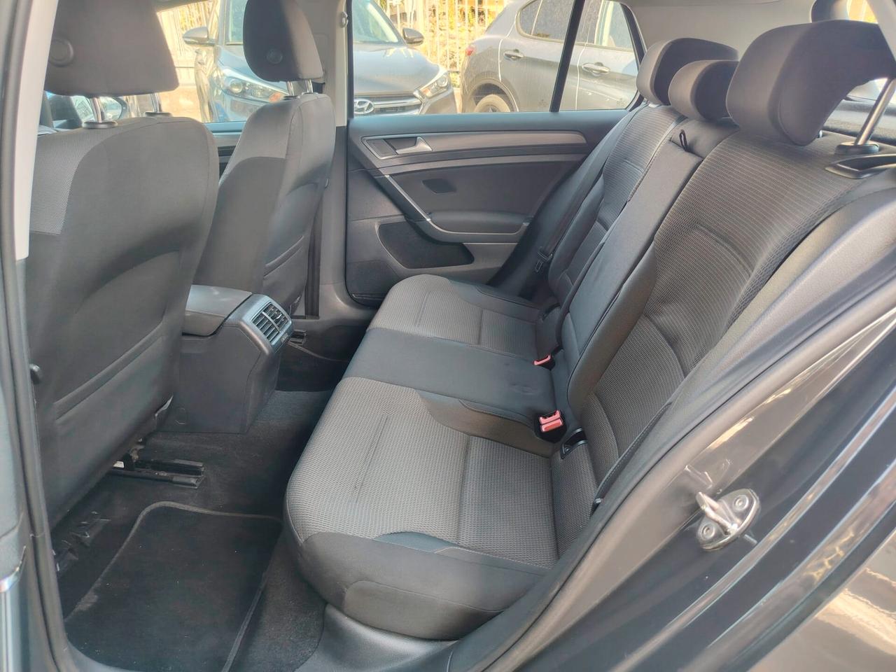 Volkswagen Golf 1.6 TDI 115 CV 5p