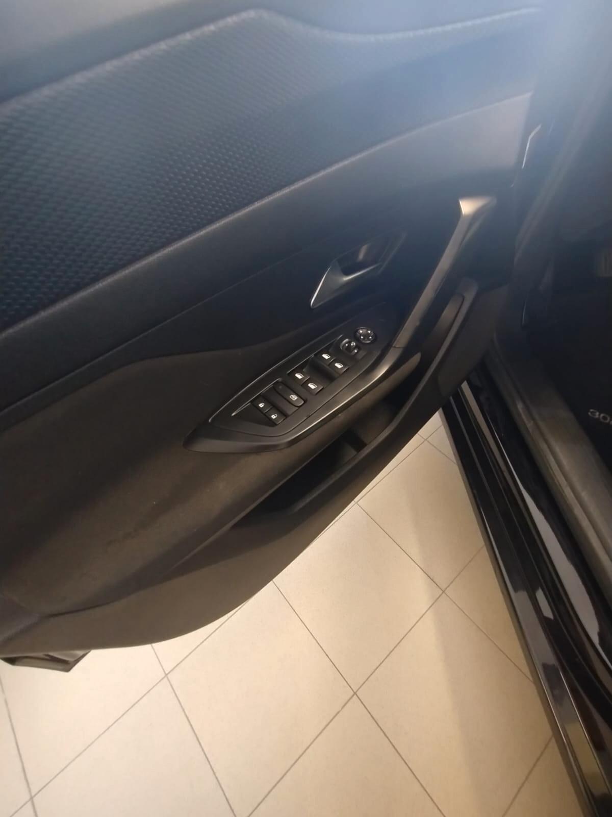 Peugeot 308 PureTech Turbo 130 S&S Allure Pack