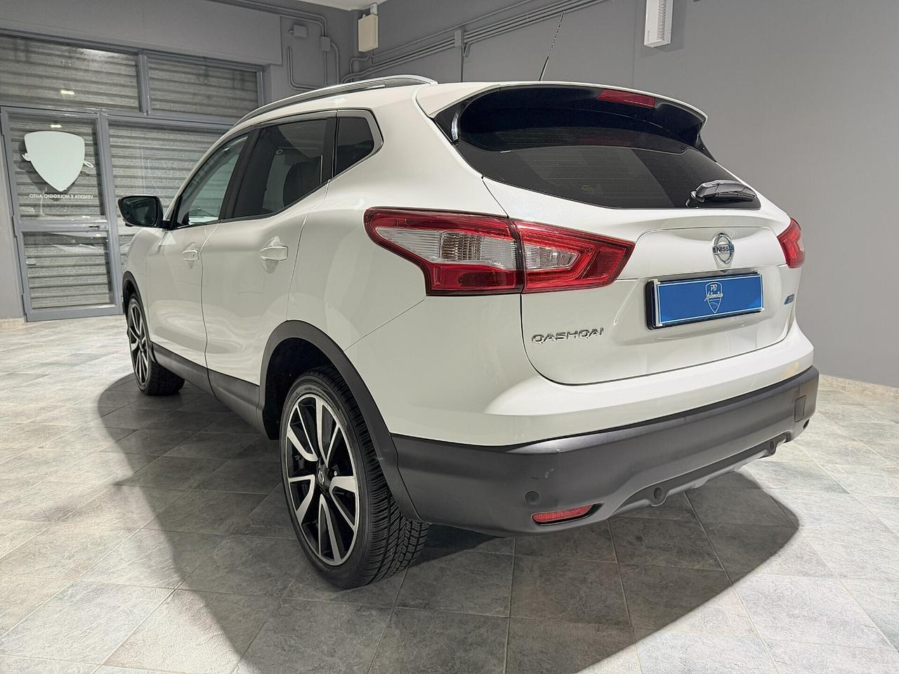 NISSAN QASHQAI 1.6DCI X-TRONIC TEKNA 360 FULL LED