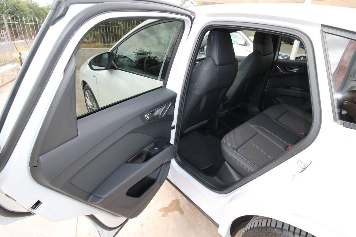 Audi Q4 SPB 50 e-tron quattro S line edition 2023