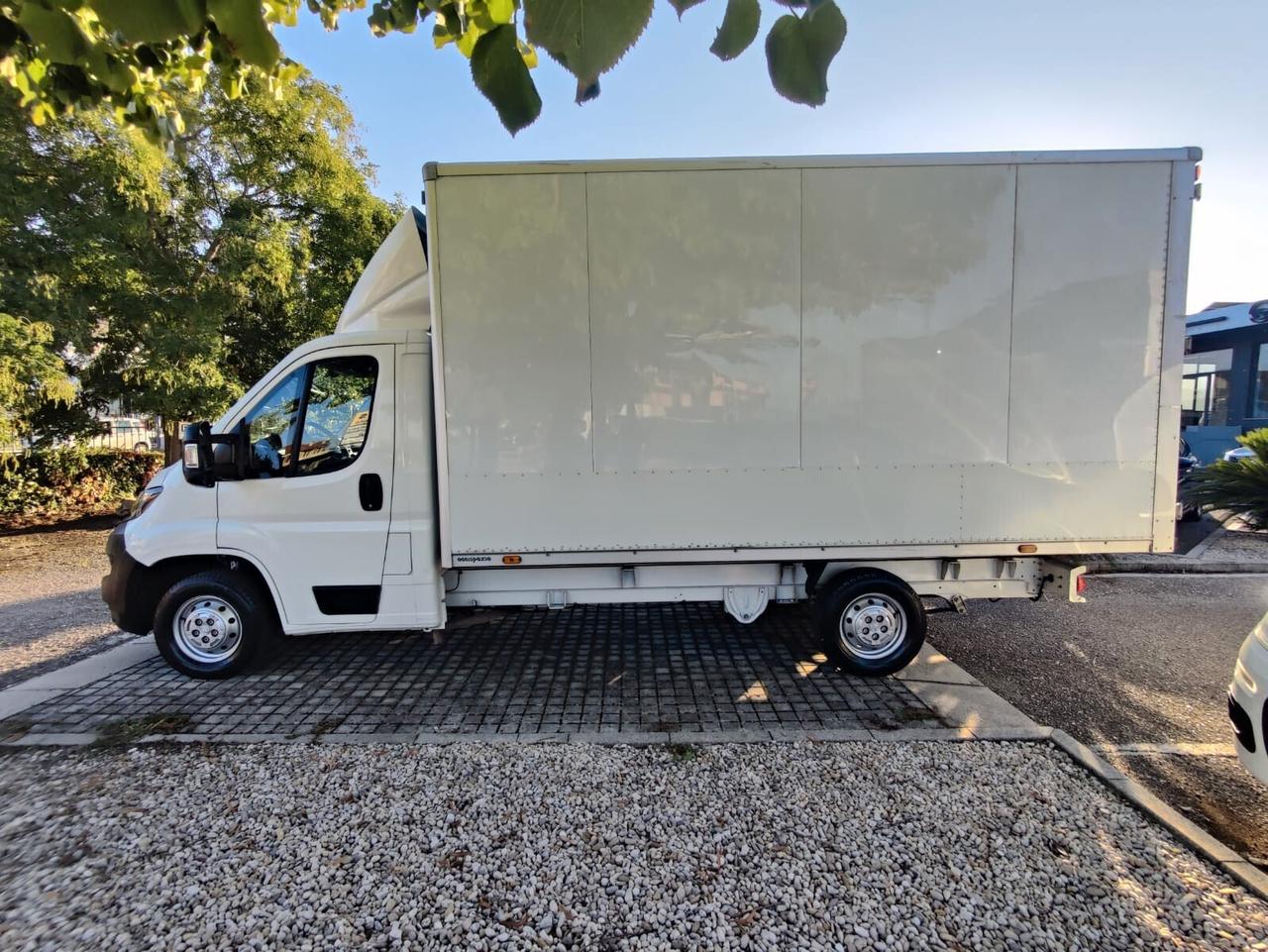 Peugeot Boxer 335 2.2 BlueHDi 140 S&S PLM-TM Furgone