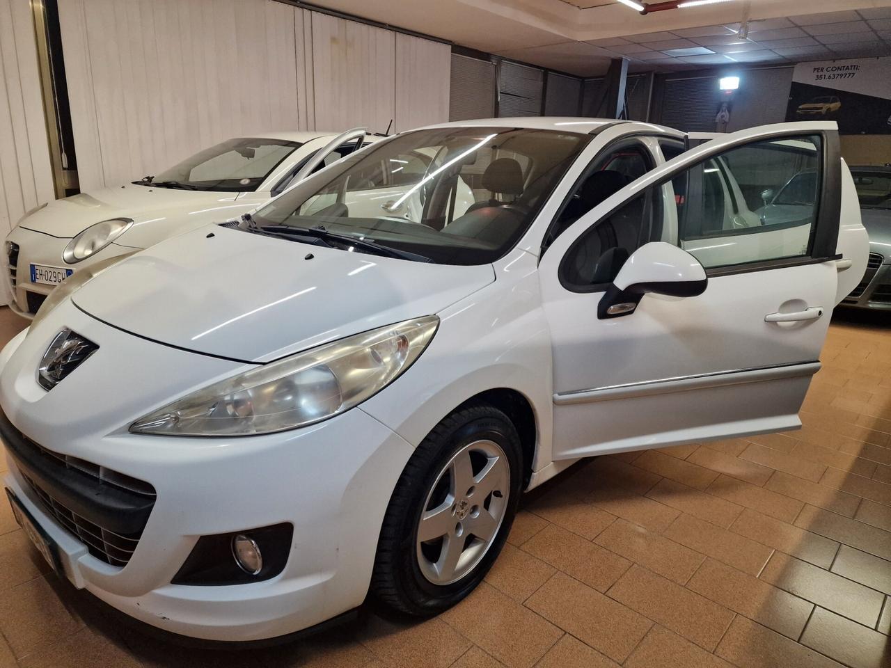 Peugeot 207 1.4 HDi 70CV 5p, 151 mila chilometri ok neopatentati