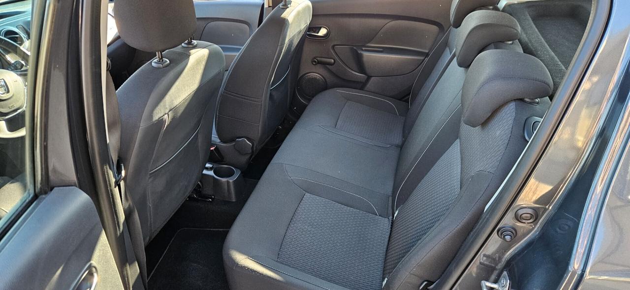 Dacia Sandero Stepway 1.5 Blue dCi