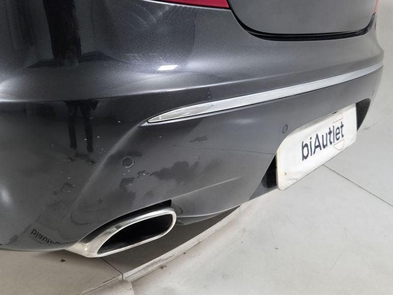 Jaguar XJ 3.0d V6 Portfolio auto my13