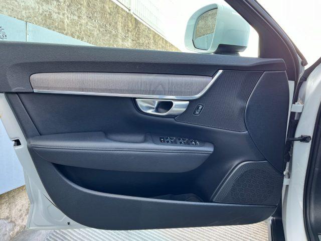 VOLVO V90 Cross Country B4 (d) AWD Geartronic Business Pro