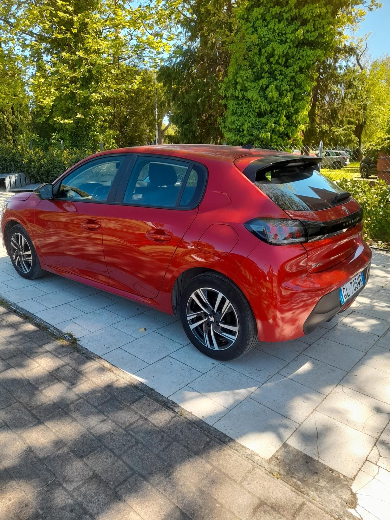 Peugeot 208 PureTech 5 porte