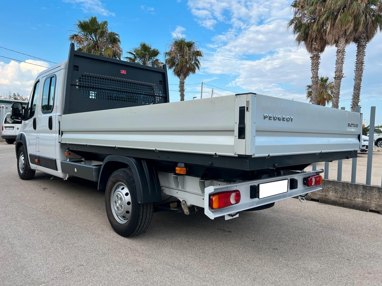 Peugeot Boxer 2.3 doppia cabina cassone fisso Aziendale
