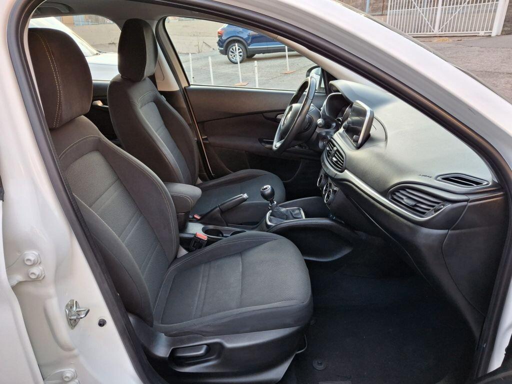 Fiat Tipo 1.6 Mjt S&S 5 porte Lounge