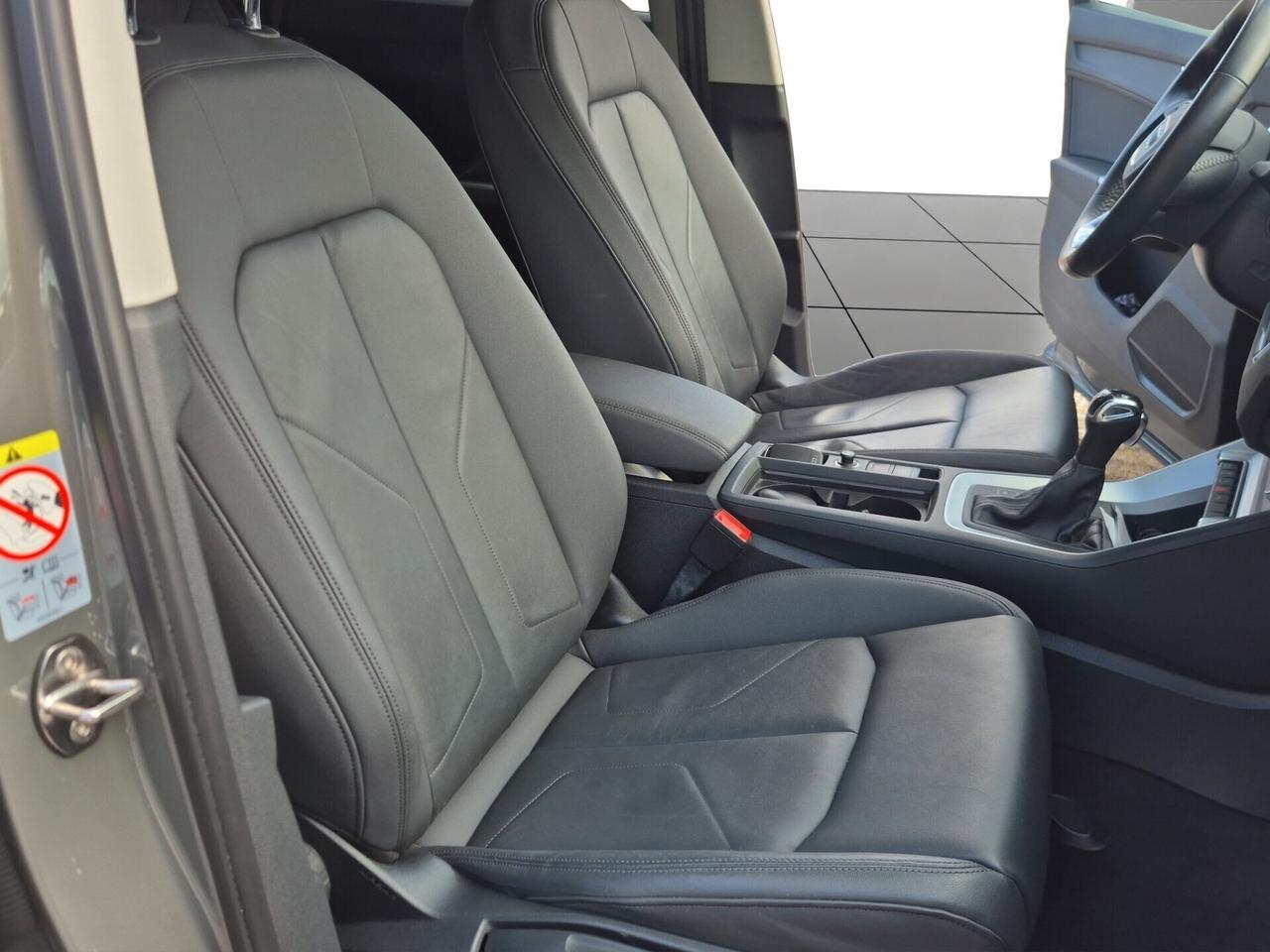 Audi Q3 35 TDI S tronic line edition MATRIX