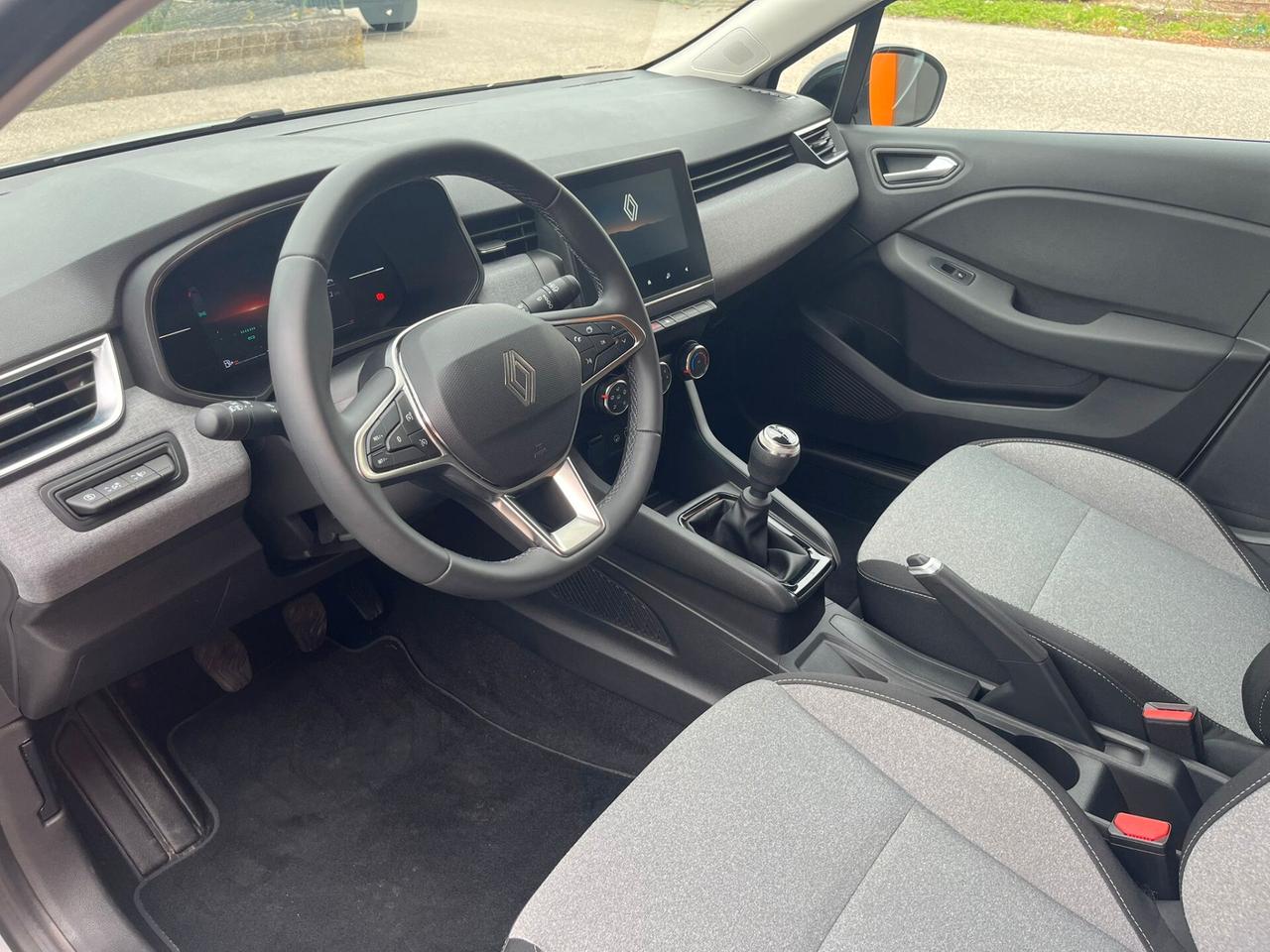 Renault Clio Blue dCi 100 CV Evolution Autocarro 4 posti