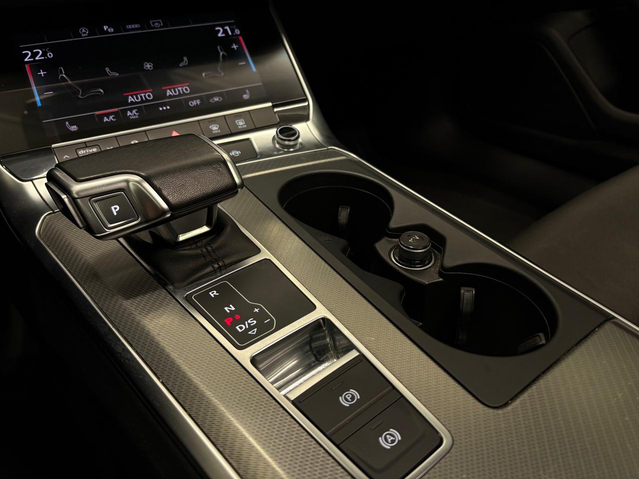 Audi A6 40 2.0 MHEV 204CV*TETTO*