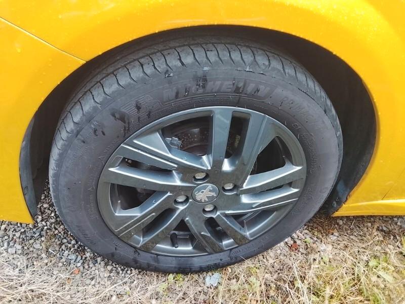 Peugeot 208 1.2 PureTech 75 cv S&S 5 porte Active