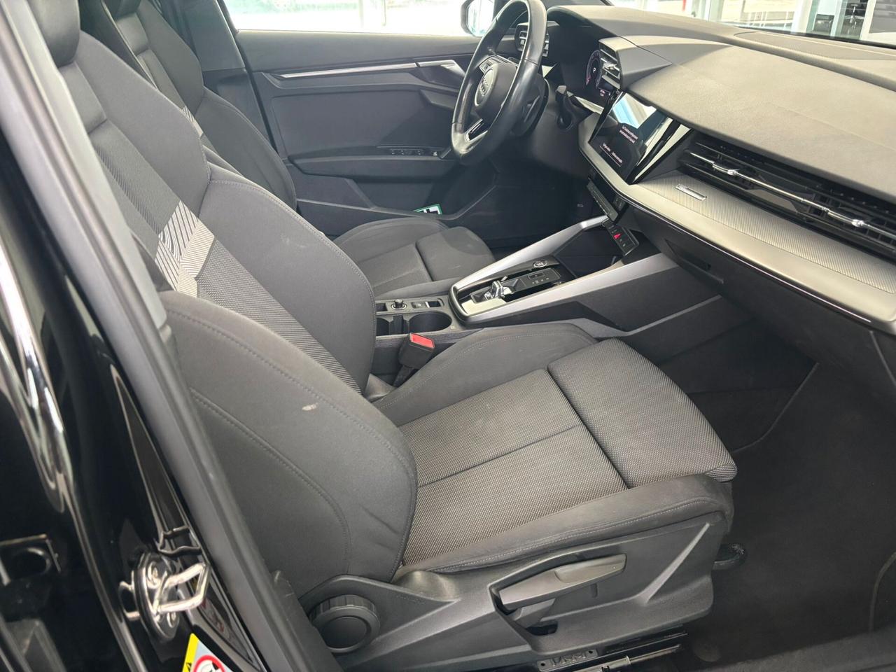 Audi A3 Sedan 35 TDI S tronic line edition