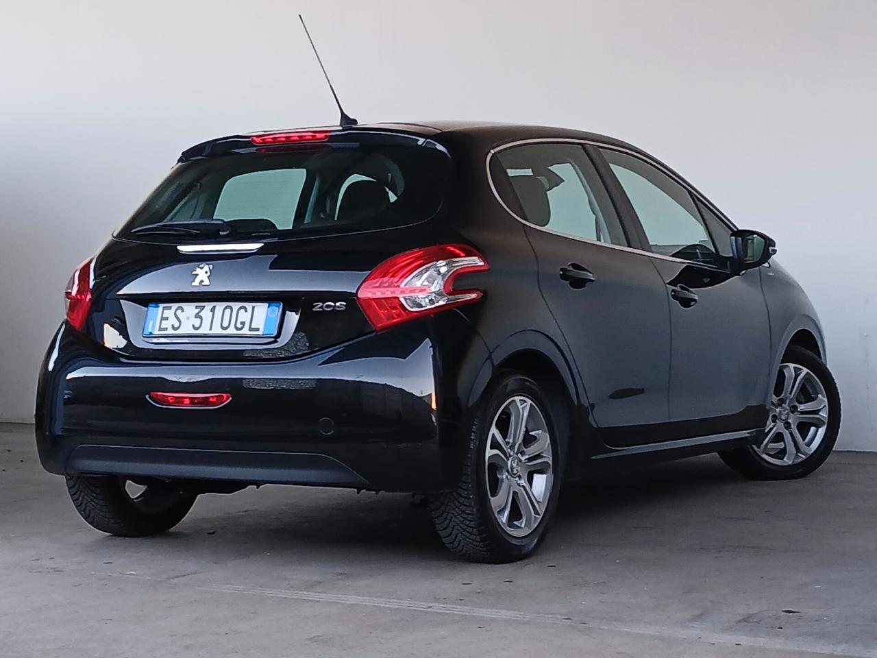 Peugeot 208 1.2 VTi 82 CV 5 porte Limited