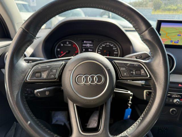 AUDI Q2 30 TDI S tronic Business