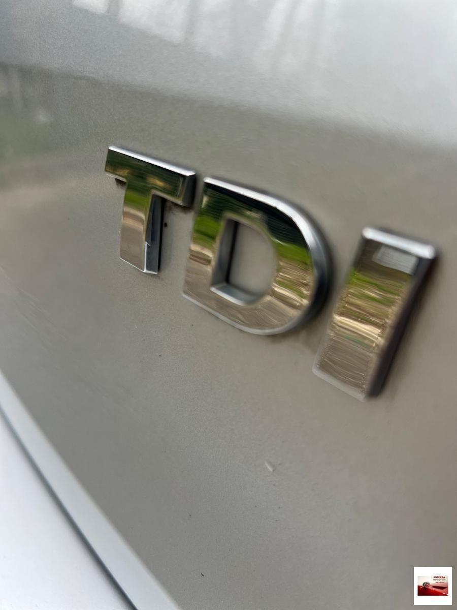 VOLKSWAGEN - Polo - 1.6 TDI 90CV DPF 5 porte R-Line