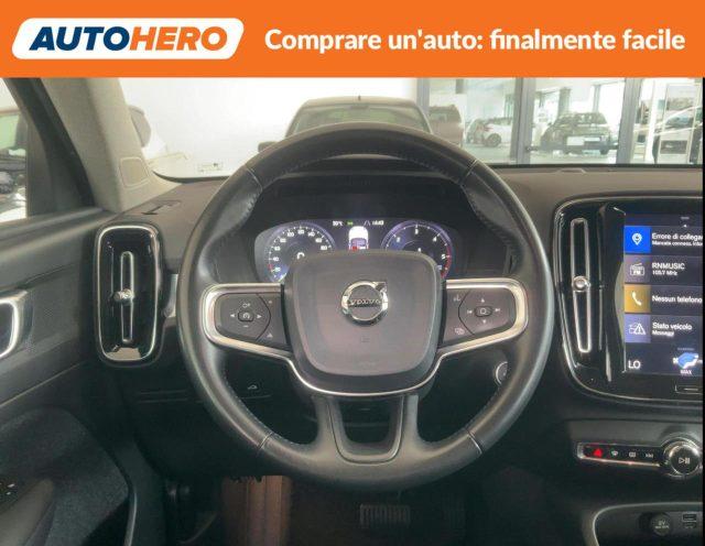 VOLVO XC40 D3 2WD Momentum