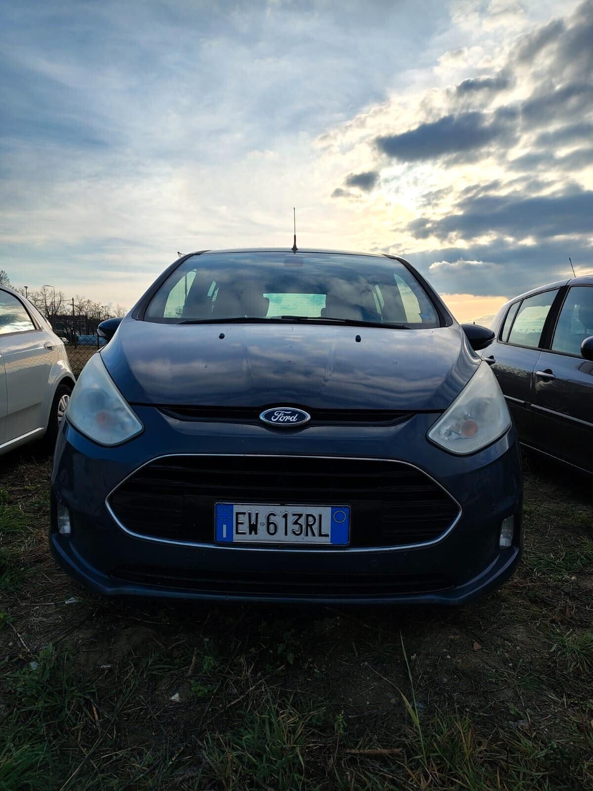 Ford B-Max 1.5 TDCi 75 CV Business Titanium