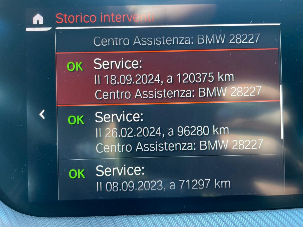 BMW 116d M-SPORT AUT 116cv *PACK LUCI*