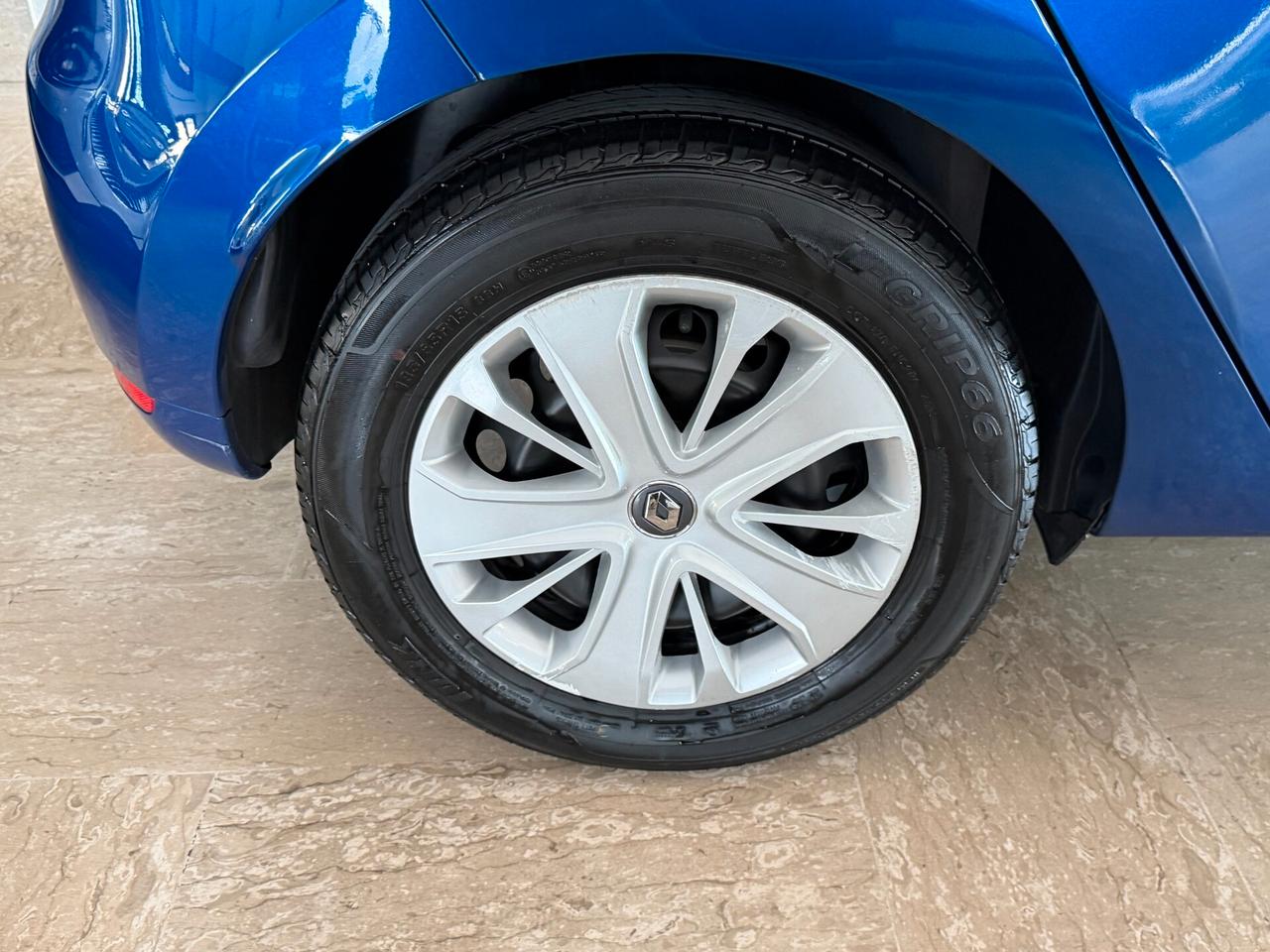 Renault Clio 1.5 DCI 90 cv. BUSINESS (Nav)