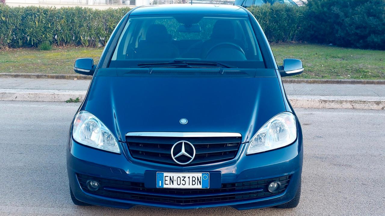 Mercedes A160 BlueEFFICIENCY UNI PRO