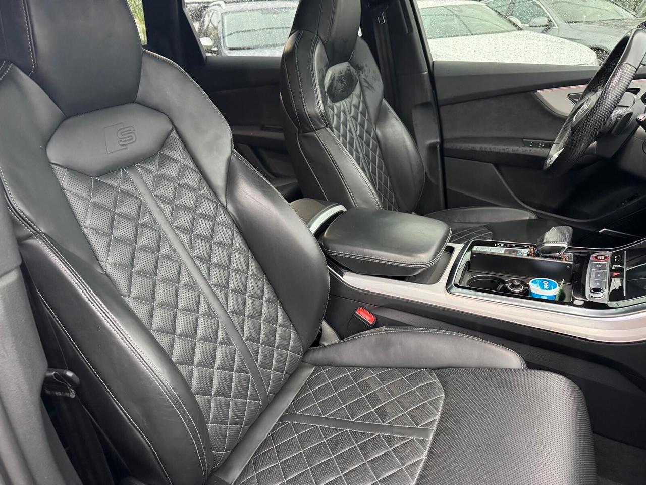 Audi Q7 SQ7 4.0 V8 TDI quattro tiptronic sport attitude