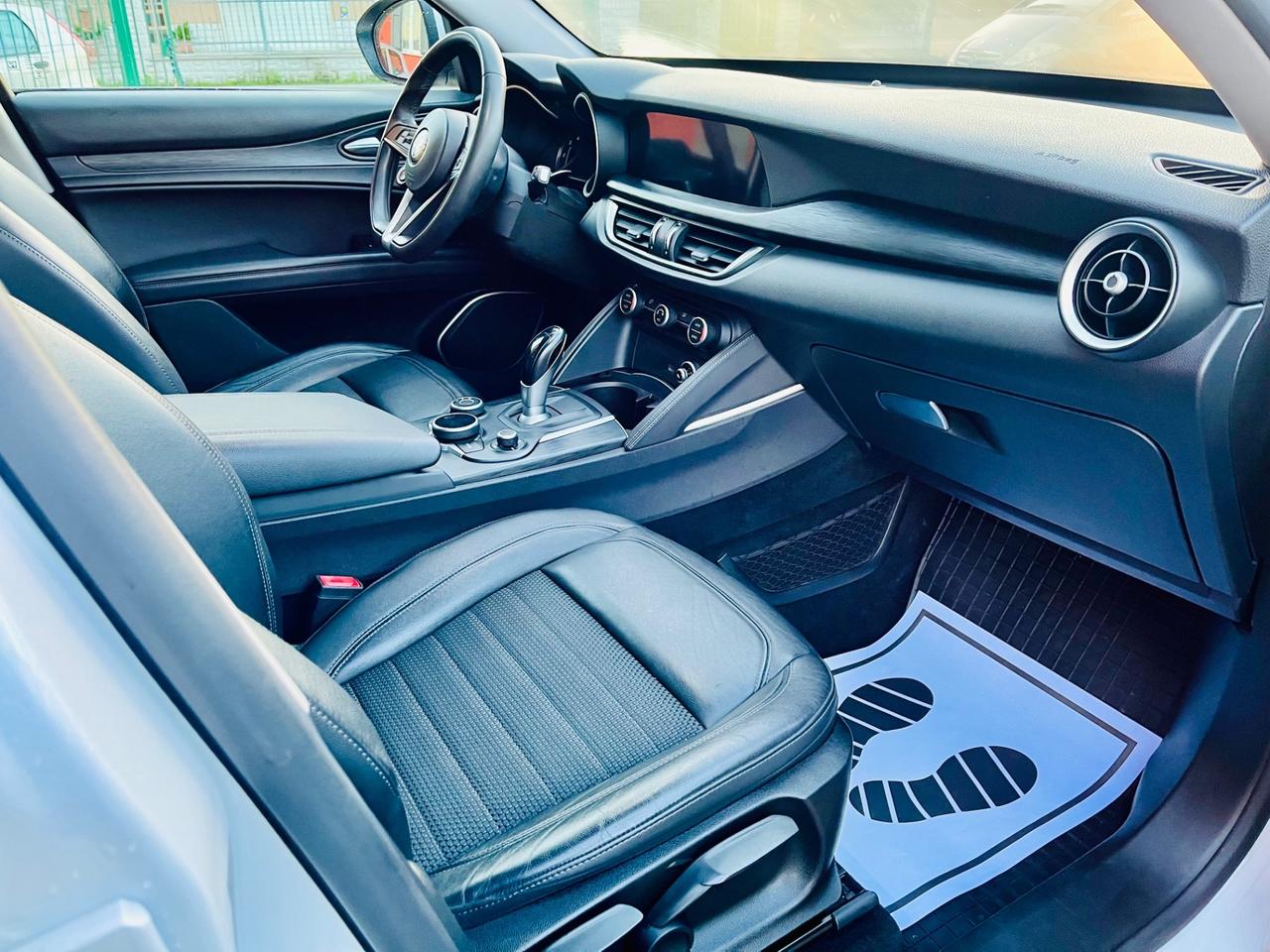 Alfa Romeo Stelvio PERFETTA!