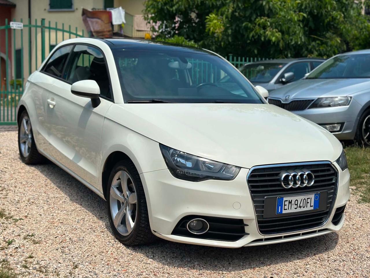 Audi A1 1.6 TDI TETTO KMCERT GARANZ UNICOPR