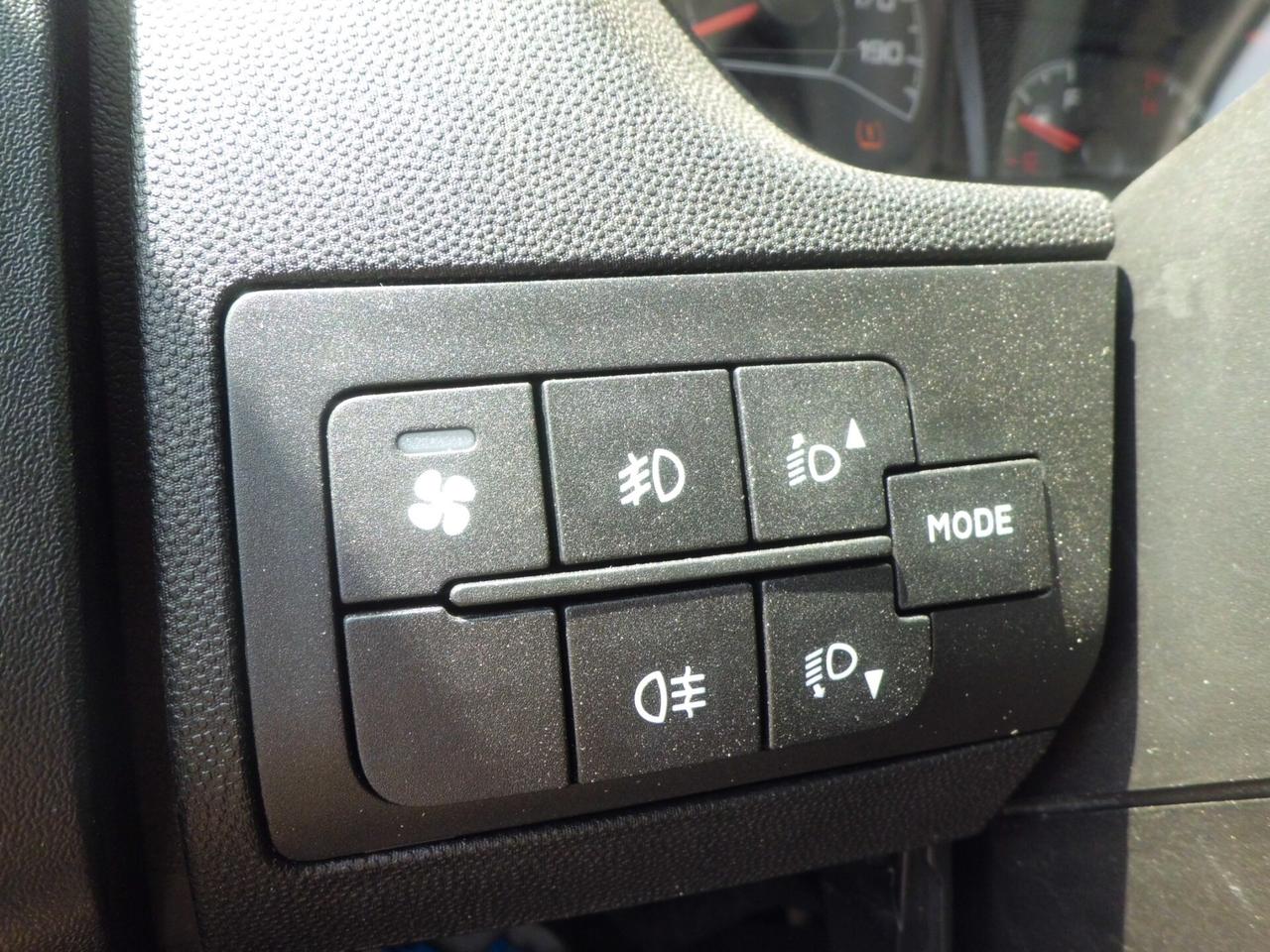 Peugeot Boxer 330 2.2 HDi/130CV FAP PC-TN Combi Premium-9 POSTI/POLTRONE SINGOLE CLIMA POSTERIORE