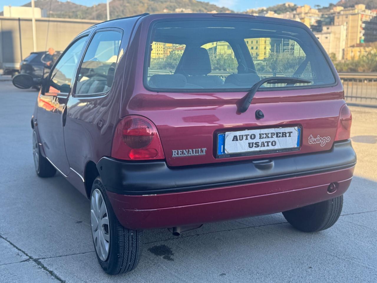 Renault Twingo 1.2i 16V cat Initiale 2001