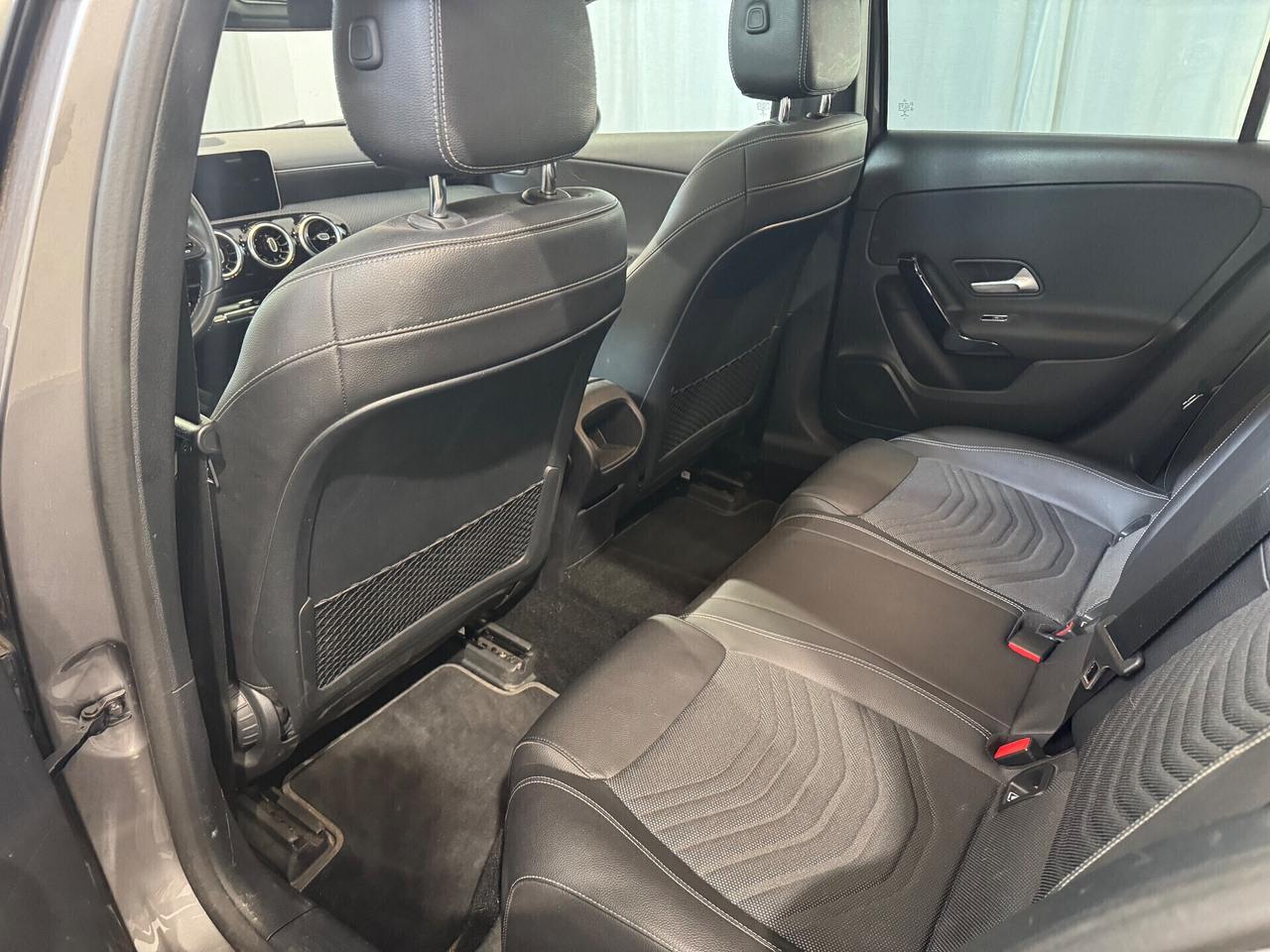 Mercedes-benz A 180d Automatic Executive