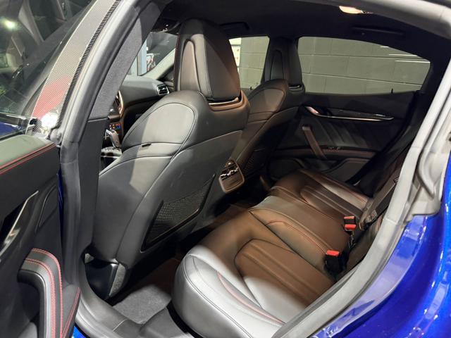MASERATI Ghibli V6 GRANSPORT NERISSIMO CARBONIO FULL PPF