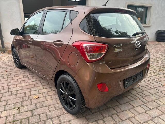 Hyundai i10 1.0 MPI Sound Edition