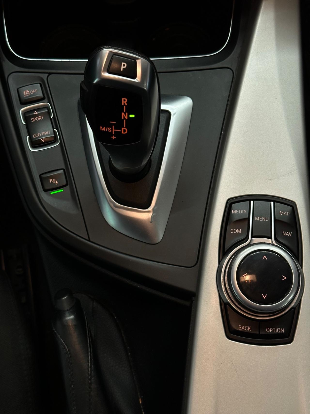 Bmw 318d Luxury berlina - tagliandi bmw - garanzia