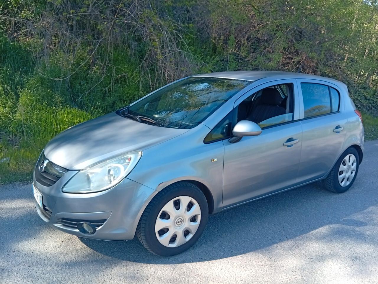 Opel Corsa 1.2 5 porte .105.000km