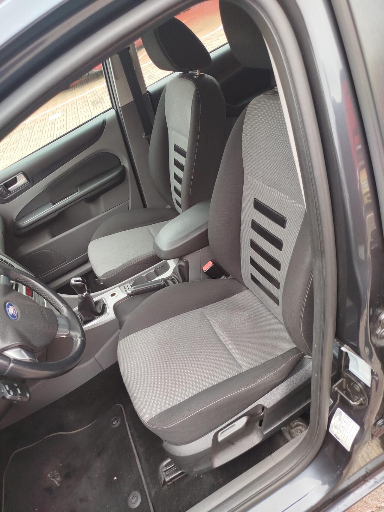 Ford Focus 1.6 TDCi (110CV) SW Tit. DPF