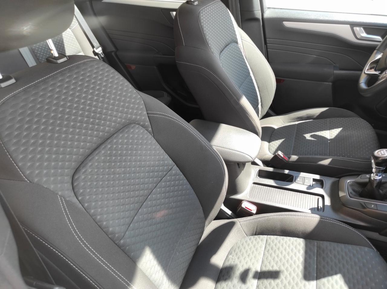 Ford Kuga 2022 1.5 tdci 120cv Nav Sensori lega 1propr