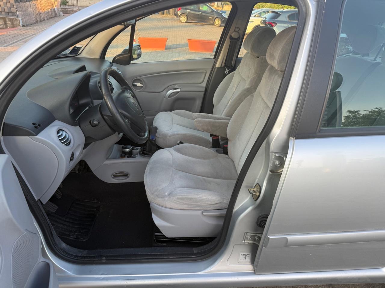 Citroen C3 1.4 HDi 70CV Exclusive neopatentati