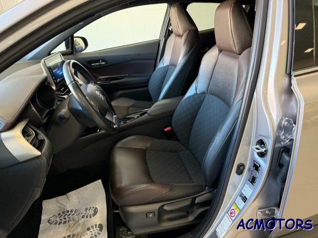 TOYOTA C-HR 1.8 Hybrid E-CVT Lounge