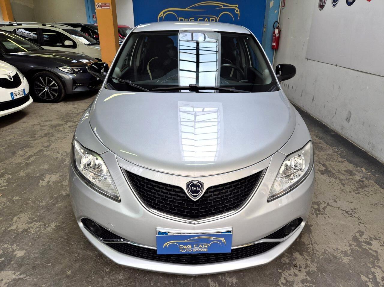 Lancia Ypsilon 1.2 Gold 69cv