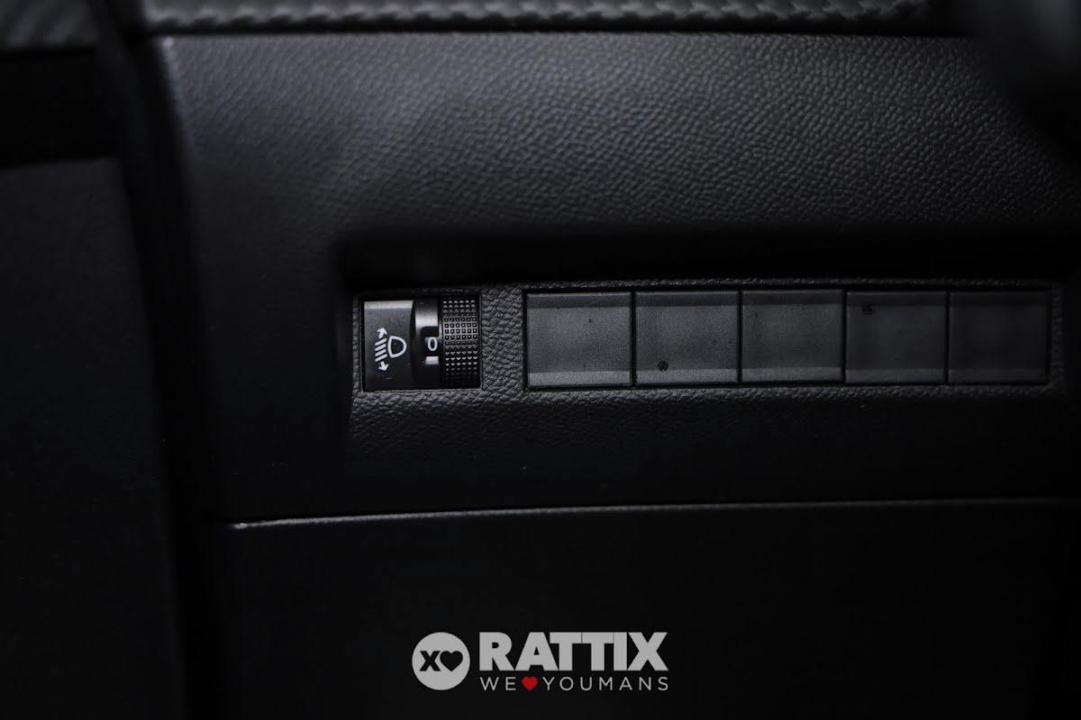 Peugeot 208 1.2 hybrid Allure e-dcs 6