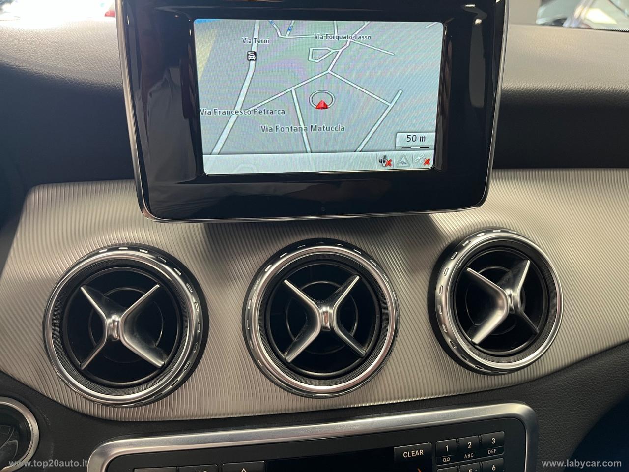 MERCEDES-BENZ GLA 200 CDI Automatic Sport