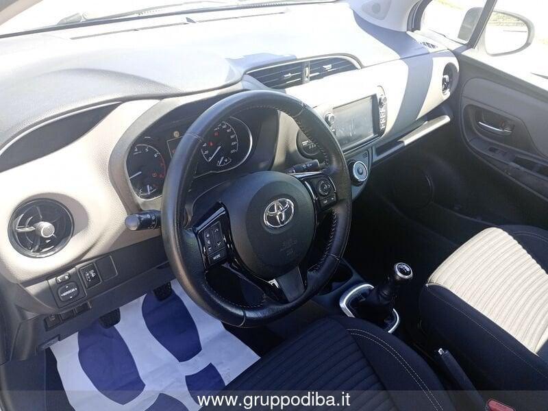 Toyota Yaris III 2017 5p Benzina 5p 1.0 Active