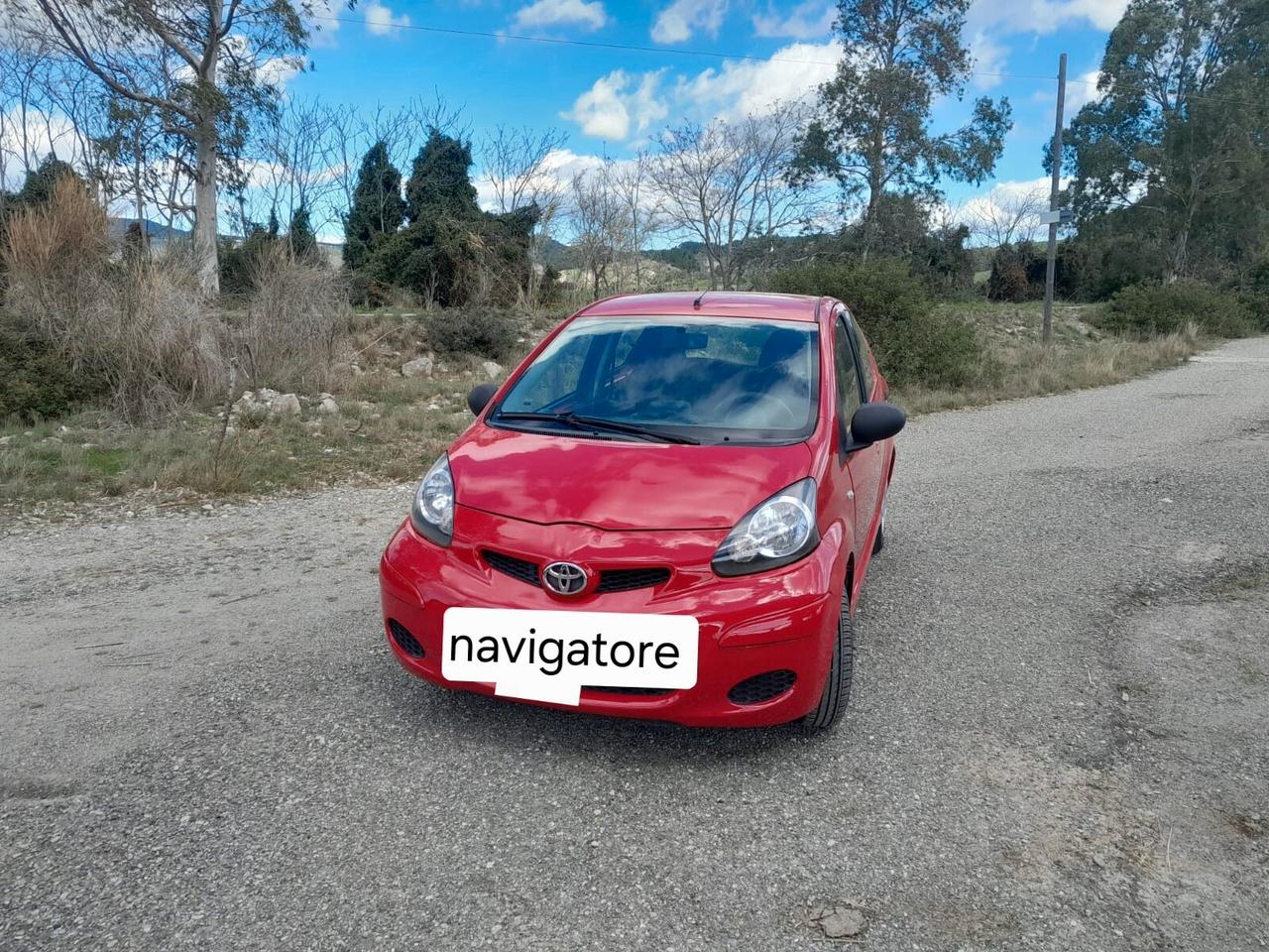 Toyota Aygo 1.0 12V VVT-i 5 porte navigatore