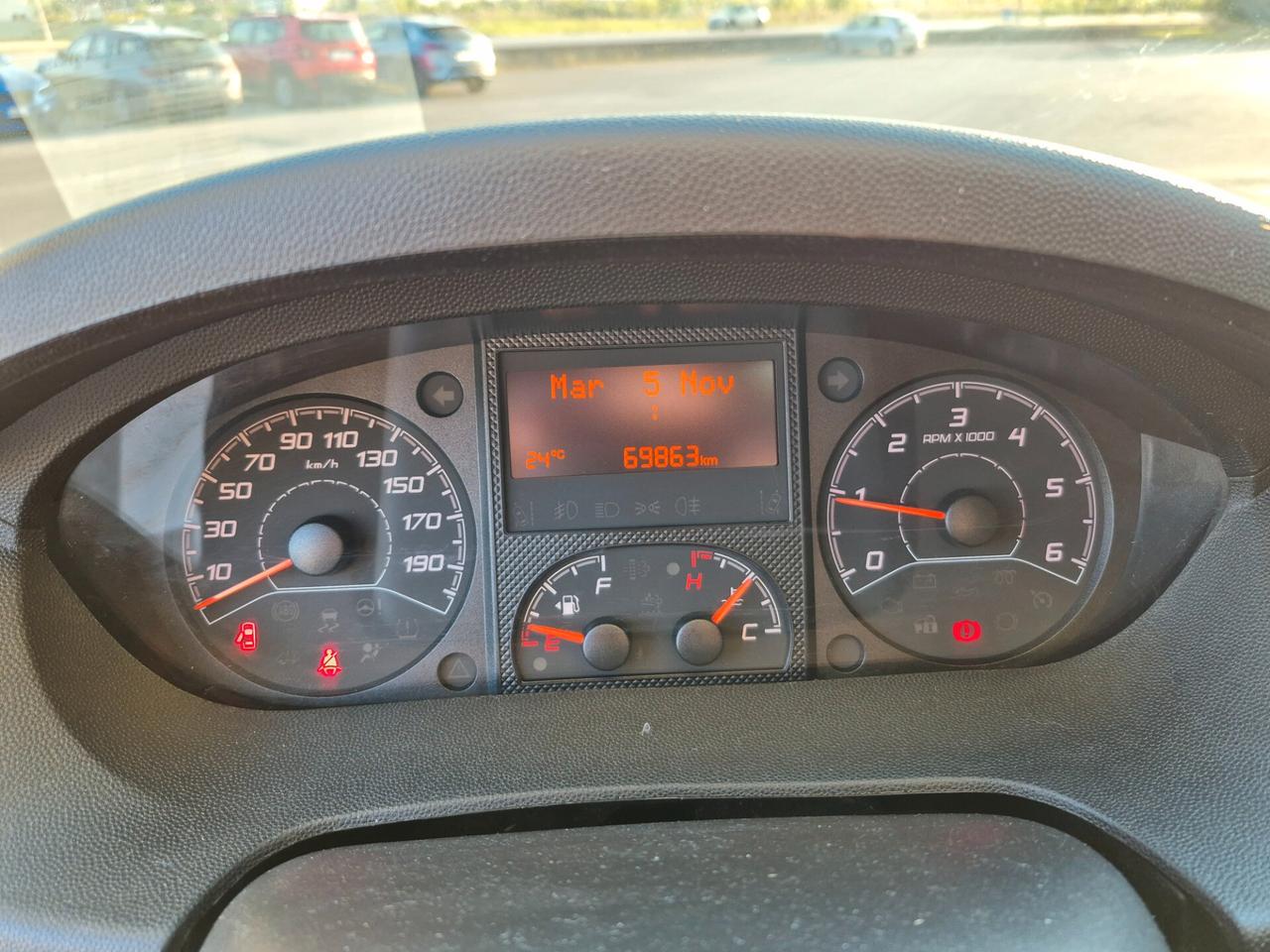 Peugeot Boxer L2H2 2.2 140CV