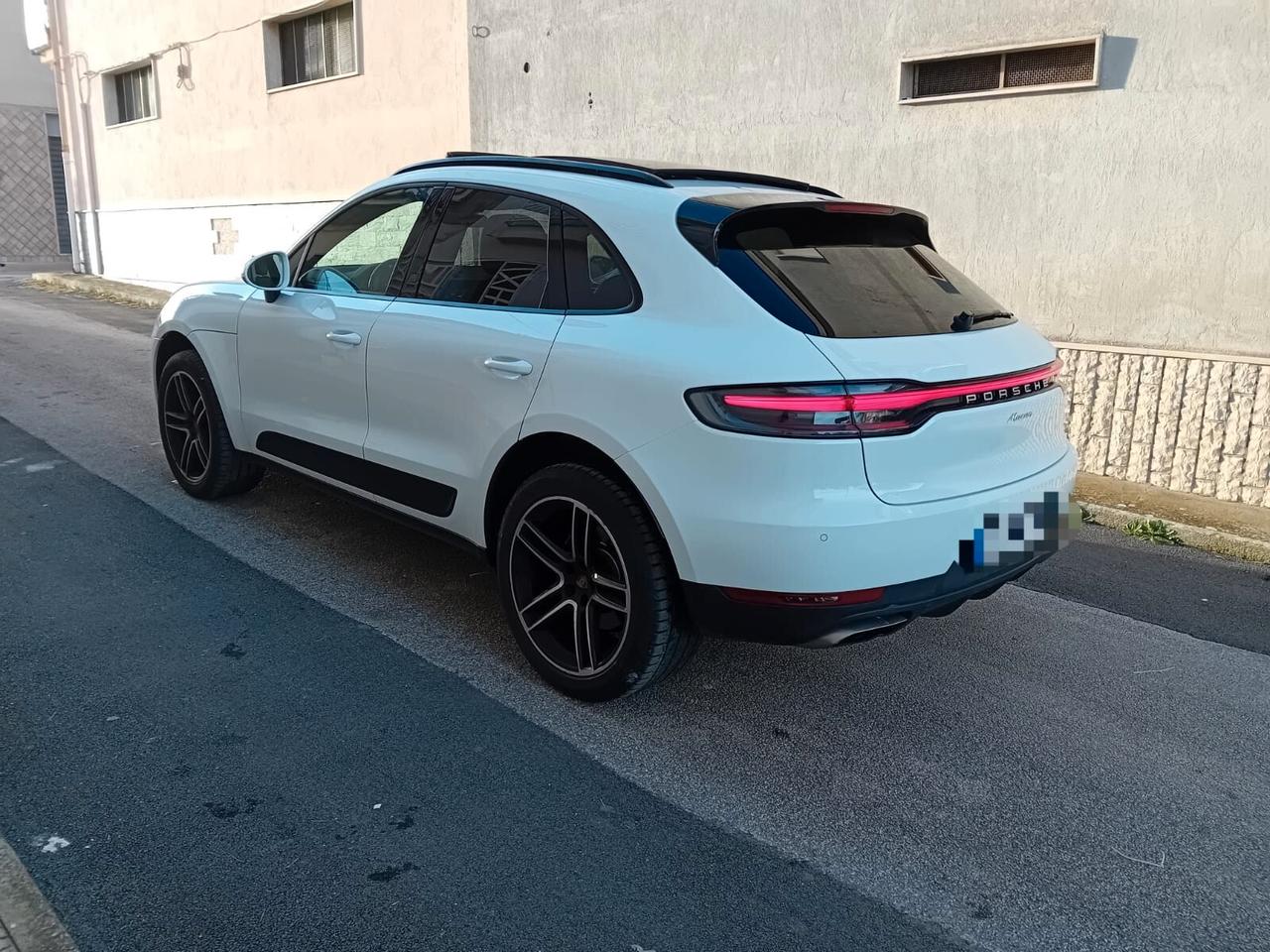 Porsche Macan 2.0