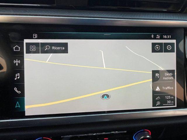 AUDI Q3 2.0 TDI 150 CV Business