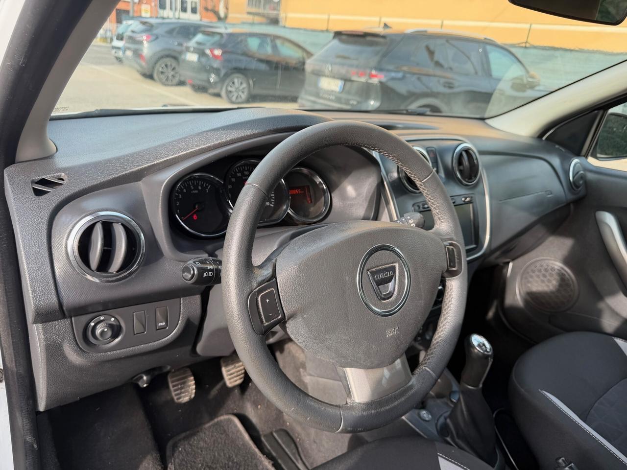 Dacia Sandero Stepway 0.9 GPL - NEOP. - 12 MESI DI GARANZIA -